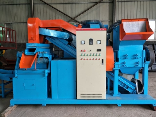 A fábrica de China forneceu a venda 2022 quente que recicla os fios da máquina do granulador que reciclam a máquina
