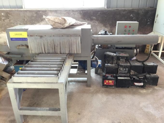 Desperdice a bateria acidificada ao chumbo que esmaga e que separa o equipamento do tratamento de ácido do equipamento para a venda